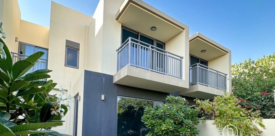 Villa in Dubai Hills Estate, Dubai 3 bedrooms, 284.6 sq.m. № 78091