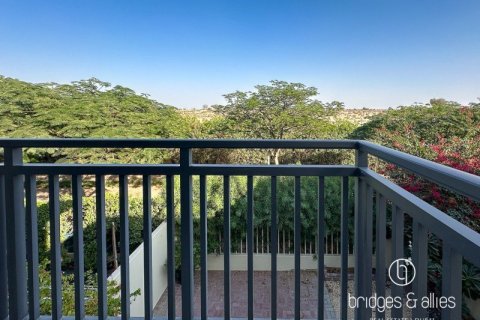 Villa in Dubai Hills Estate, Dubai 3 bedrooms, 284.6 sq.m. № 78091 - photo 11