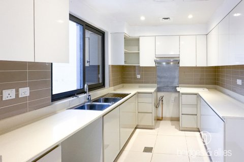 Villa in Dubai Hills Estate, Dubai 3 bedrooms, 284.6 sq.m. № 78091 - photo 5