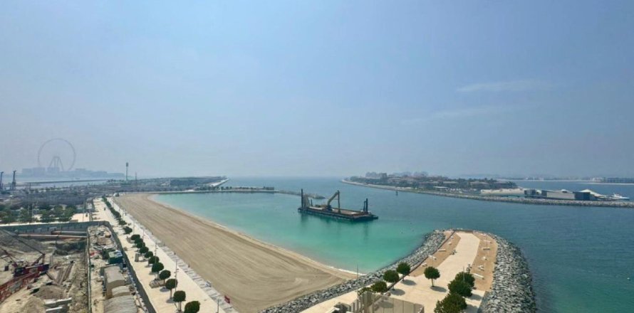 Apartment in EMAAR Beachfront, Dubai Harbour, Dubai 2 bedrooms, 97 sq.m. № 56158