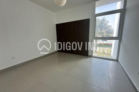 Townhouse in Arabella Townhouses, Mudon, Dubai 3 bedrooms, 187 sq.m. № 56159 - photo 10