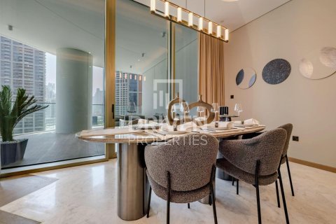 Apartment in Business Bay, Dubai 2 bedrooms, 196.3 sq.m. № 129271 - photo 24