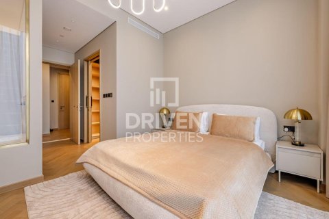 Apartment in Business Bay, Dubai 2 bedrooms, 196.3 sq.m. № 129271 - photo 17