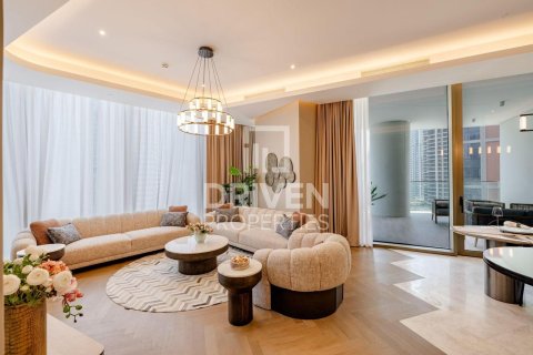 Apartment in Business Bay, Dubai 2 bedrooms, 196.3 sq.m. № 129271 - photo 26