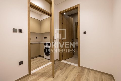 Apartment in Business Bay, Dubai 2 bedrooms, 196.3 sq.m. № 129271 - photo 12