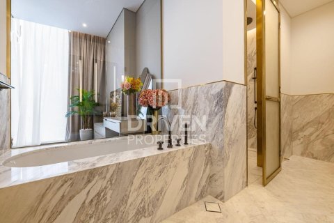 Apartment in Business Bay, Dubai 2 bedrooms, 196.3 sq.m. № 129271 - photo 9