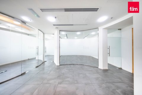 Office in Business Bay, Dubai 89.5 sq.m. № 52223 - photo 4
