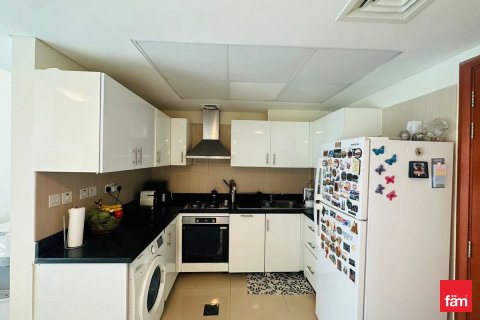 Снять в аренду квартиру в DIFC, Дубай: 1 спальня, 69.1м², № 64348 - фото 8