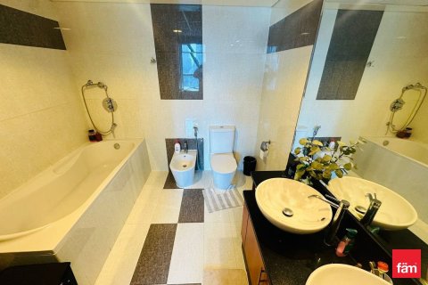 Снять в аренду квартиру в DIFC, Дубай: 1 спальня, 69.1м², № 64348 - фото 9