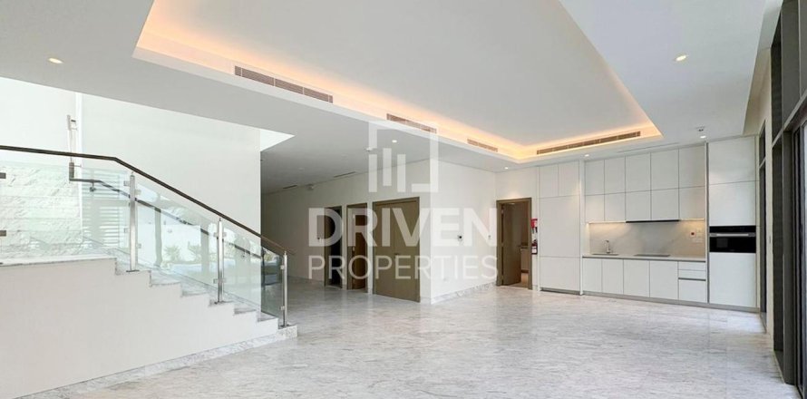 Villa à District One, Mohammed Bin Rashid City, Dubai, 4 chambres, 650.04 m², № 136816