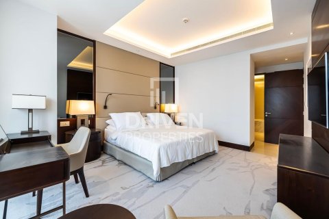 Apartment in The Address Sky View Towers, Downtown Dubai (Downtown Burj Dubai), Dubai 2 bedrooms, 157.94 sq.m. № 136815 - photo 4