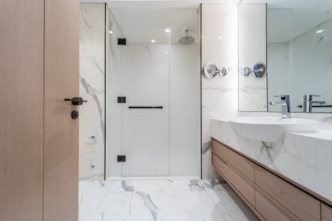 Apartment in Zabeel, Dubai 3 bedrooms, 352 sq.m. № 100374 - photo 15