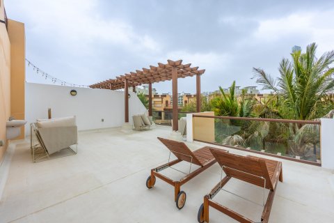 Townhouse in Jumeirah Islands, Dubai 5 bedrooms, 312 sq.m. № 100369 - photo 6
