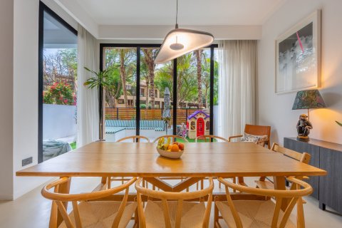 Townhouse in Jumeirah Islands, Dubai 5 bedrooms, 312 sq.m. № 100369 - photo 26