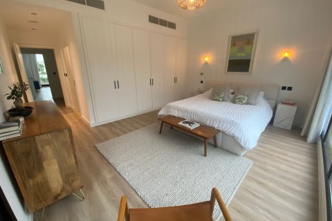 Maison de ville à Jumeirah Islands, Dubai, 5 chambres, 312 m², № 100369 - photo 13