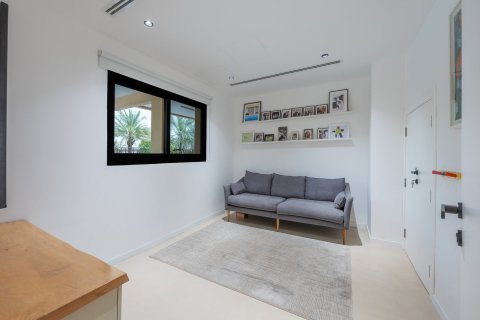 Townhouse in Jumeirah Islands, Dubai 5 bedrooms, 312 sq.m. № 100369 - photo 21