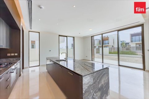 Villa en Dubai Hills Estate, Dubai, 5 dormitorios, 660 m², № 40258 - foto 5