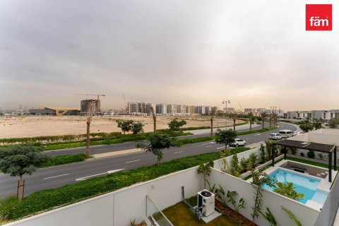Villa in Al Furjan, Dubai 4 bedrooms, 469.2 sq.m. № 40262 - photo 14