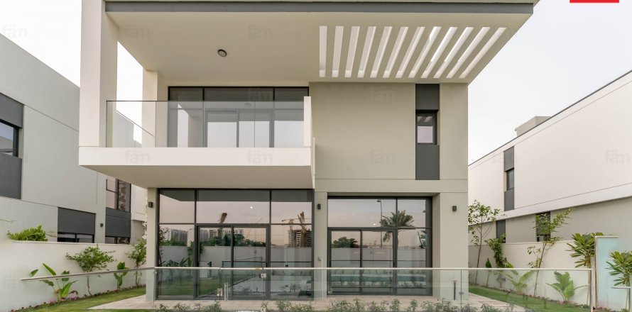 Villa in Al Furjan, Dubai 4 bedrooms, 469.2 sq.m. № 40262
