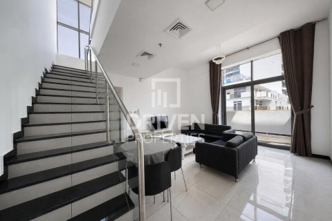 شقة في District 11, دائرة قرية جميرا, دبي 2 غرف نوم, 126.07 م² رقم 128378