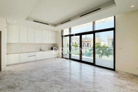 Villa en District One, Mohammed Bin Rashid City, Dubai, 4 dormitorios, 569.96 m², № 128377