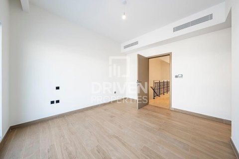 Townhouse in Damac Lagoons, Dubai 4 bedrooms, 210.89 sq.m. № 128374 - photo 13