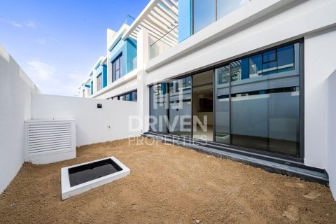 Townhouse in Damac Lagoons, Dubai 4 bedrooms, 210.89 sq.m. № 128374 - photo 30