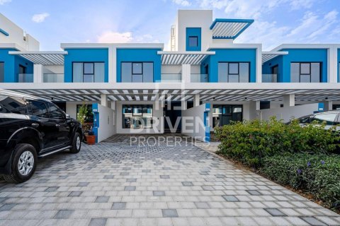 Townhouse in Damac Lagoons, Dubai 4 bedrooms, 210.89 sq.m. № 128374 - photo 26