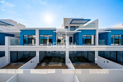 Townhouse in Damac Lagoons, Dubai 4 bedrooms, 210.89 sq.m. № 128374 - photo 27