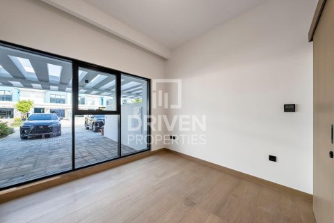 Townhouse in Damac Lagoons, Dubai 4 bedrooms, 210.89 sq.m. № 128374 - photo 8