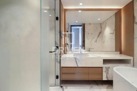 Apartment in Zabeel, Dubai 2 bedrooms, 187.2 sq.m. № 128017 - photo 15