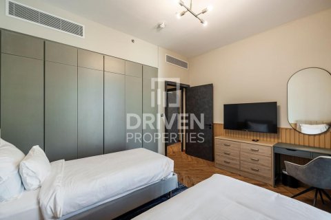 Appartement à Dubai Marina, Dubai, 2 chambres, 248.33 m², № 128007 - photo 5