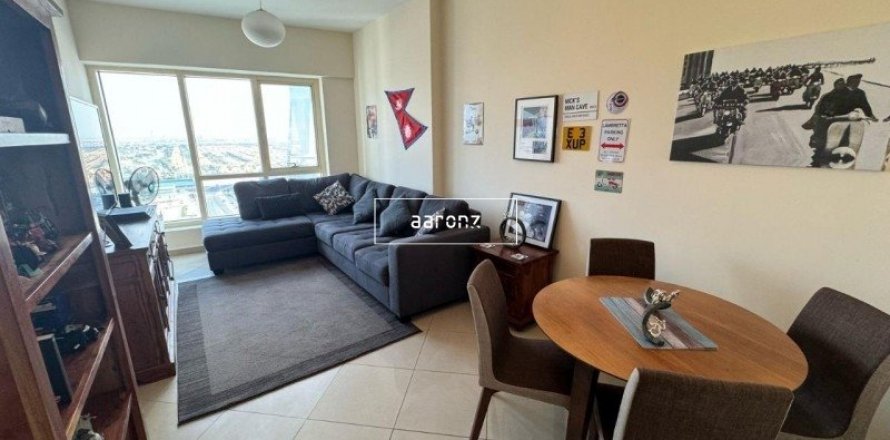 Apartment in Jumeirah Lake Towers, Dubai 2 bedrooms, 101.2 sq.m. № 12202