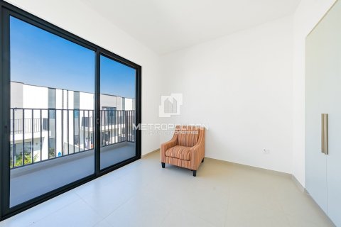 Снять в аренду виллу в EMAAR South, Dubai South (Dubai World Central), Дубай: 3 спальни, 193м², № 74300 - фото 9