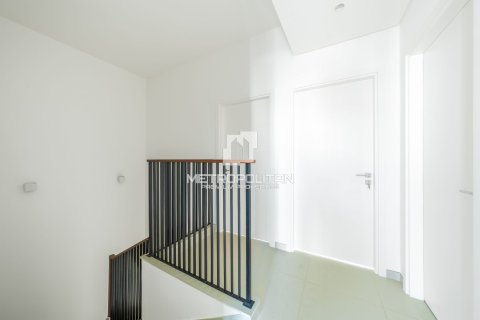 Снять в аренду виллу в EMAAR South, Dubai South (Dubai World Central), Дубай: 3 спальни, 193м², № 74300 - фото 25