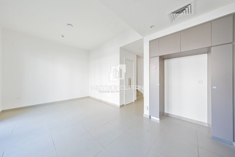 Снять в аренду виллу в EMAAR South, Dubai South (Dubai World Central), Дубай: 3 спальни, 193м², № 74300 - фото 7