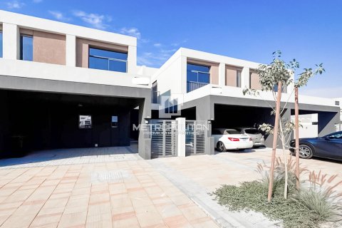 Townhouse in EMAAR South, Dubai South (Dubai World Central), Dubai 3 bedrooms, 141 sq.m. № 74299 - photo 1