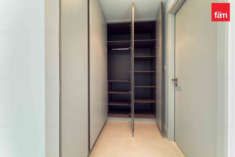 Apartment in Dubai 2 bedrooms, 98.2 sq.m. № 43161 - photo 15