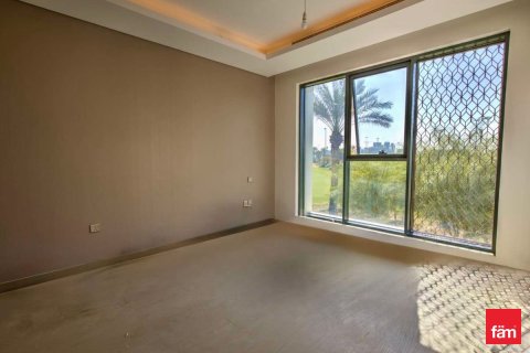 Villa in Dubai 4 bedrooms, 154.1 sq.m. № 94746 - photo 11