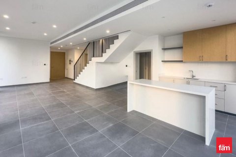 Villa à Dubai, 4 chambres, 300 m², № 94751 - photo 2