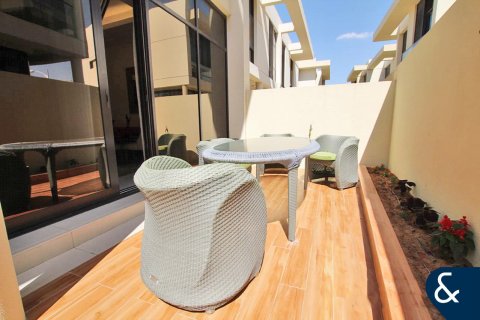 Villa in DAMAC Hills (Akoya by DAMAC), Dubai 3 bedrooms, 265 sq.m. № 98962 - photo 6