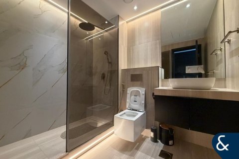 Снять в аренду квартиру в Даунтаун Дубай (Даунтаун Бурдж Дубай), Дубай: 2 спальни, 133м², № 98947 - фото 7