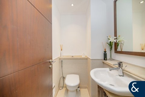 Apartment in Marina Promenade, Dubai Marina, Dubai 2 bedrooms, 127 sq.m. № 98961 - photo 11