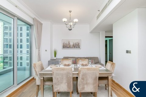 Apartment in Marina Promenade, Dubai Marina, Dubai 2 bedrooms, 127 sq.m. № 98961 - photo 4