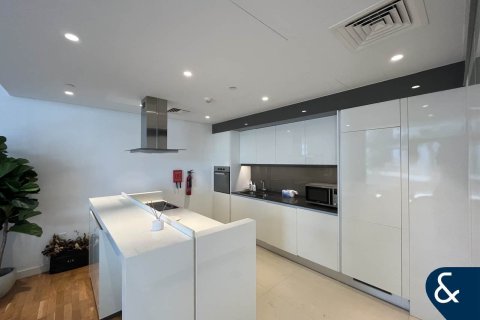 Apartment in Bluewaters, Dubai 1 bedroom, 105 sq.m. № 98948 - photo 14