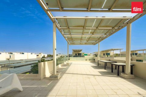 فيلا في دبي 4 غرف نوم, 218.1 م² رقم 83450 - صورة 22