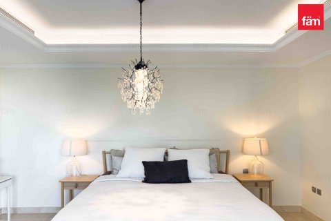 فيلا في دبي 4 غرف نوم, 218.1 م² رقم 83450 - صورة 10