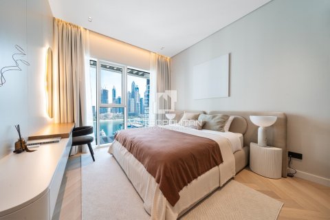 Купить квартиру в EMAAR Beachfront, Dubai Harbour, Дубай: 2 спальни, 122м², № 73930 - фото 15