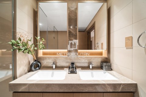 Купить квартиру в EMAAR Beachfront, Dubai Harbour, Дубай: 2 спальни, 122м², № 73930 - фото 25