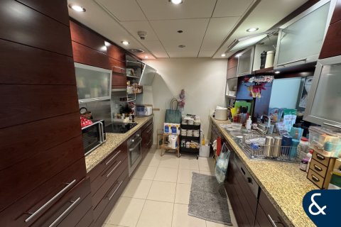 Apartment in Downtown Dubai (Downtown Burj Dubai), Dubai 2 bedrooms, 138 sq.m. № 75347 - photo 6